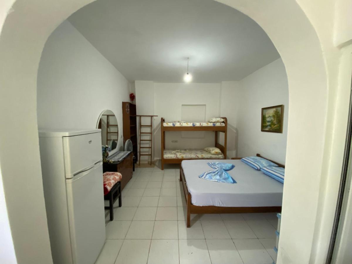 Alloggio in famiglia Pineside Himare